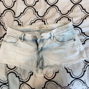 Abercrombie & Fitch shorts